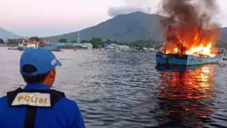 KM Maranatha 04 Terbakar di Selat Lembeh, Diduga Korsleting Listrik, Dua ABK Selamat