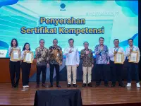 Kemnaker Tutup Magang Nasional Batch I, Perkuat Sertifikasi dan Akses Kerja