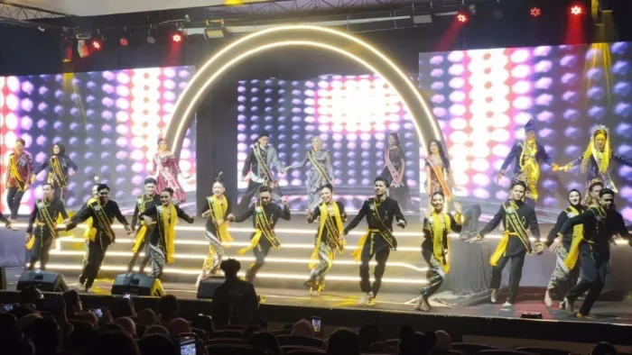 Pemilihan Putra Putri Duta Wisata Manuntung dan Putri Pariwisata Kota Balikpapan Tahun 2026 di Gedung Kesenian Balikpapan, pada Sabtu Malam (18/4/2026). Foto: BorneoFlash/Ardian