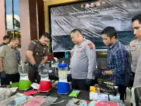 Polresta Samarinda Musnahkan Hampir 3 Kg Sabu dan Ratusan Ekstasi