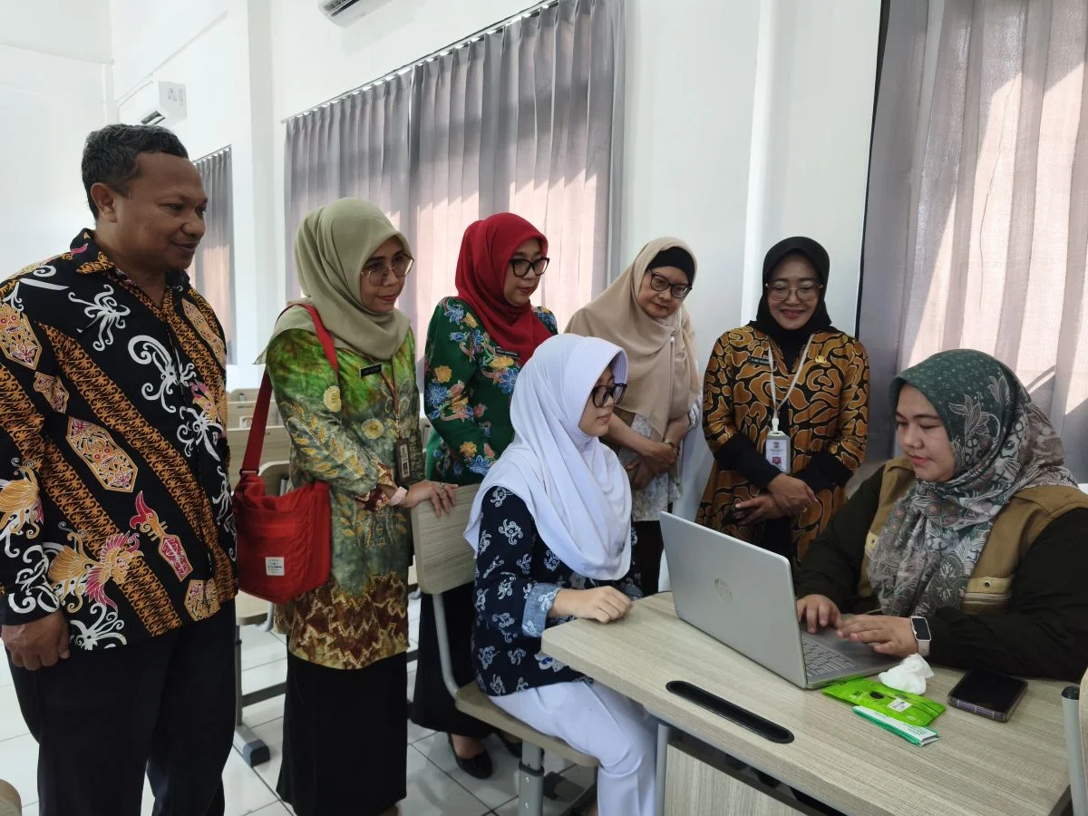 Peringatan World Hearing Day 2026 Pemkot Balikpapan Gelar Skrining Pendengaran Anak Sekolah di SMP Negeri 27 Balikpapan, pada Kamis (9/4/2026). Foto: BorneoFlash/Ardian