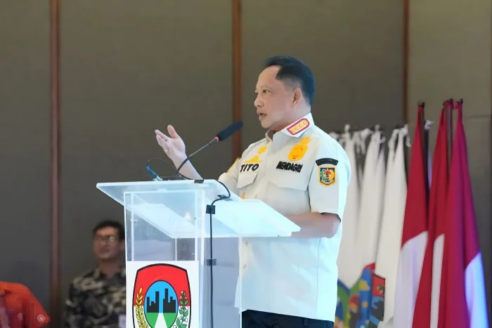 Tito Karnavian Minta Kepala Daerah Waspada Inflasi dan Kenaikan Harga Pangan Dampak Krisis Global