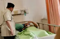 Evakuasi Korban Tabrakan KA di Bekasi Timur Berlangsung Intensif, 14 Orang Tewas