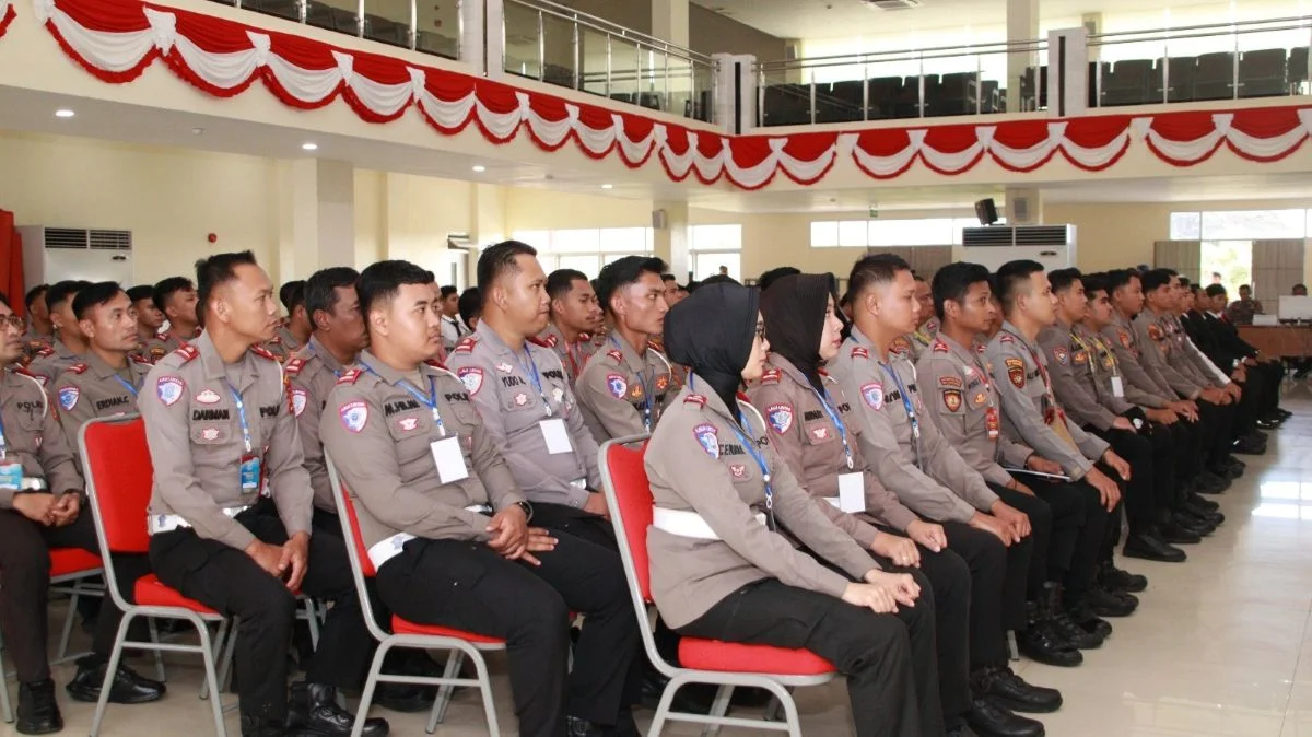 Polda Kaltim resmi membuka Dikbangspes Dasar 5 Fungsi Teknis Kepolisian Gelombang II Tahun Anggaran 2026. Kegiatan berlangsung di Auditorium SPN Polda Kaltim, Senin (6/4/2026). Foto: HO/Humas Polda Kaltim