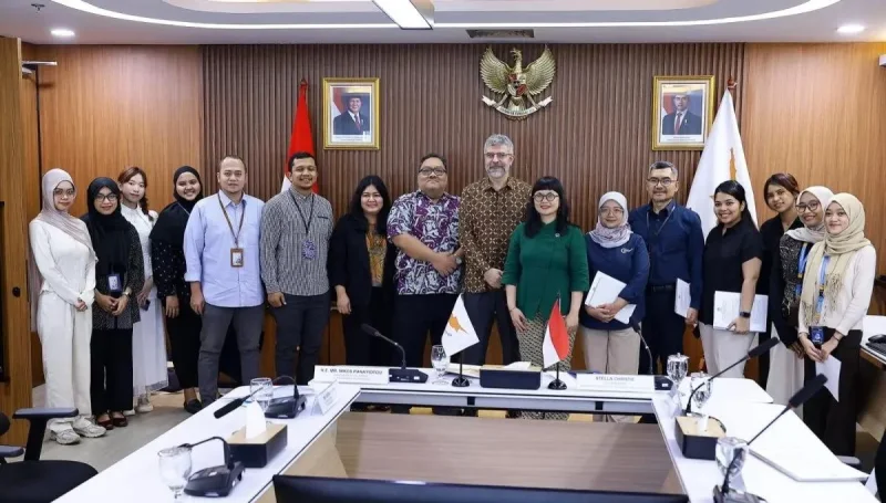 Pertemuan Wakil Menteri Pendidikan Tinggi, Sains, dan Teknologi (Wamendiktisaintek), Stella Christie dengan Duta Besar Republik Siprus untuk Indonesia, Nikos Panayiotou bersama jajaran di Kantor Kemdiktisaintek, Jakarta, Rabu (1/4/2026). FOTO : ANTARA/HO-