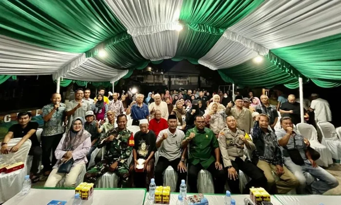 Anggota DPRD Kota Balikpapan dari Dapil Balikpapan Utara, Halili Adinegara, menggelar reses di RT 05 Kelurahan Gunung Samarinda, pada Sabtu (2/5/2026) malam. Foto: BorneoFlash/Niken Sulastri