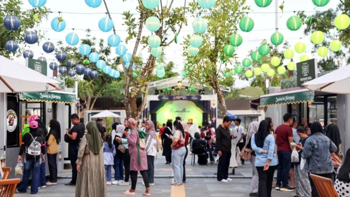 Beberapa tenan di wilayah IKN tampak ramai pengunjung selama libur panjang Hari Kenaikan Isa Al-Masih pada Kamis hingga Minggu (14/05/2026–17/05/2026). Foto: HO/Humas Otorita IKN