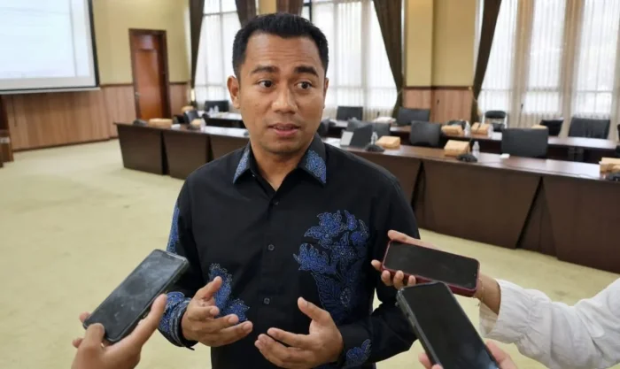 Insentif Guru Mandek, Nakes Tertekan: DPRD Kukar Desak Perbaikan