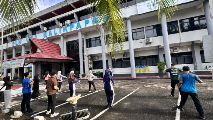 PLN UP3 Balikpapan Gaungkan Gaya Hidup Rendah Emisi Lewat Program Clean Energy Day