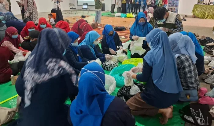 Pelaksanaan Gerakan Pilah Limbah Popok kepada kader posyandu di Graha Indah, pada Sabtu (30/5/2026). Foto: BorneoFlash/Niken Sulastri