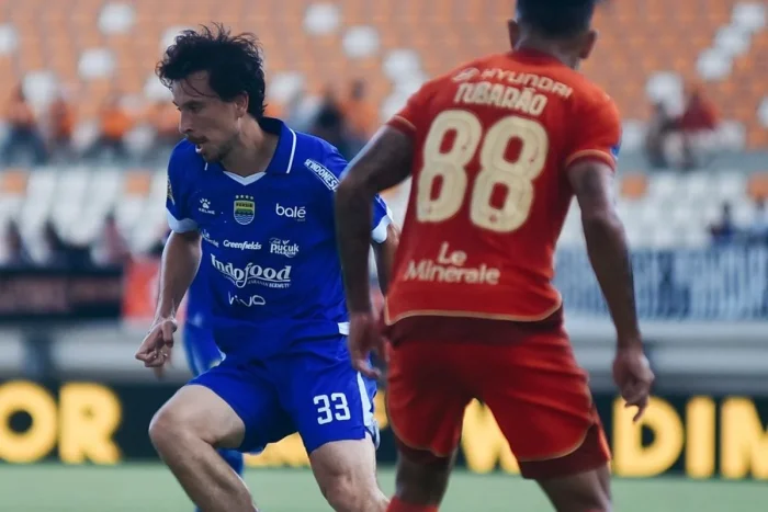Persib Bandung Comeback, Menang 2-1 Atas Persija di Super League
