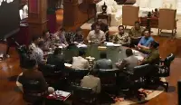Prabowo Subianto Pimpin Rapat Terbatas di Hambalang Bahas Pendidikan, Hilirisasi, dan Keamanan Nasional