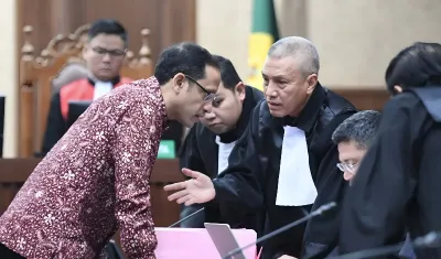 JPU Bongkar Dugaan Skema White Collar Crime Nadiem di Kasus Chromebook