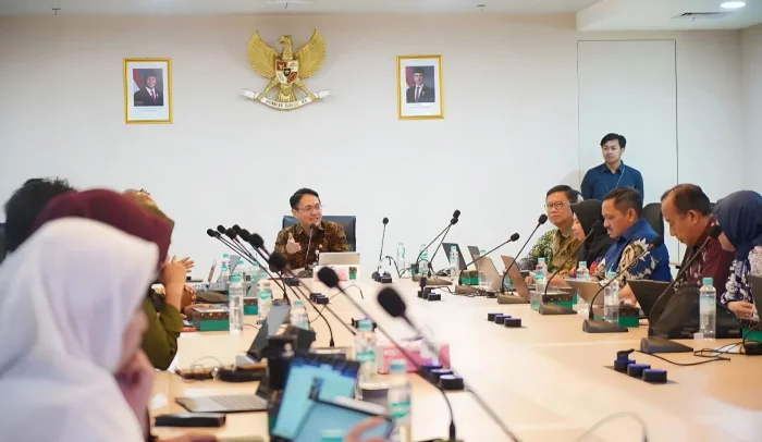 Kemdiktisaintek Dorong Pendidikan Jadi Pilar Strategis Peta Jalan Riset Nasional