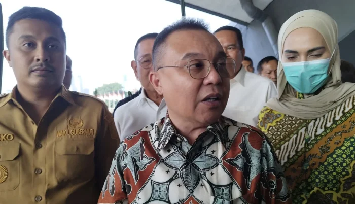 Prabowo Pertama Kali Sampaikan KEM-PPKF Langsung di DPR