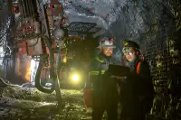Smelter Freeport hingga Antam Genjot PNBP Minerba ke Rp56 Triliun
