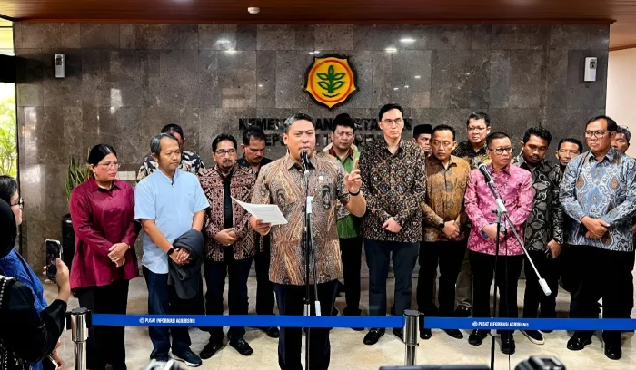Pemerintah Ancam Cabut Izin Pabrik Sawit yang Beli TBS di Bawah Harga