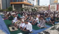 Polresta Balikpapan Bersama Masyarakat Gelar Sholat Idul Adha 1447 H dengan Khidmat