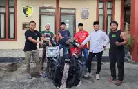 Maling Bermukena Gasak Motor di Rumah Kos, Satu Pelaku Diamankan