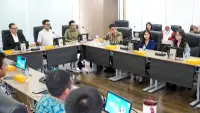 Troy Pantouw Ajak Generasi Muda Lawan Hoaks dan Kawal Pembangunan IKN