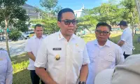 Efisiensi Fiskal Tekan Anggaran Probebaya, Tiap RT Baru Terima Rp75 Juta
