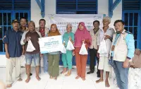 YBM PLN UID Kaltimra Berikan Bantuan Pendidikan dan Sosial