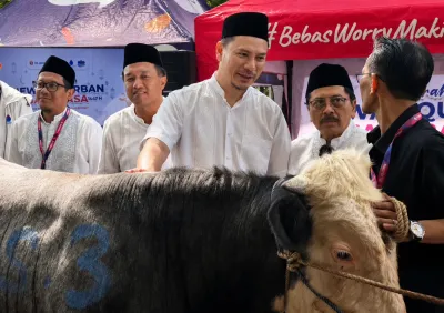 XLSMART Perkuat Semangat Berbagi melalui Program “Qurban Satu Rasa”