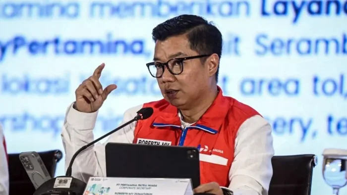 Arsip Foto - Corsec PT Pertamina Patra Niaga Roberth MV Dumatubun saat konferensi pers kesiapan Pertamina selama Ramadhan dan Idul Fitri di Jakarta, Selasa (3/3/2026). Foto: BorneoFlash/Antara/Sulthony Hasanuddin/YU