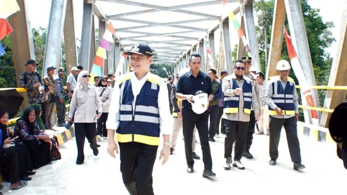 Akses Desa Semakin Terhubung, Bupati Paser Ajak Kideco Dukung Pembangunan Jembatan Baru