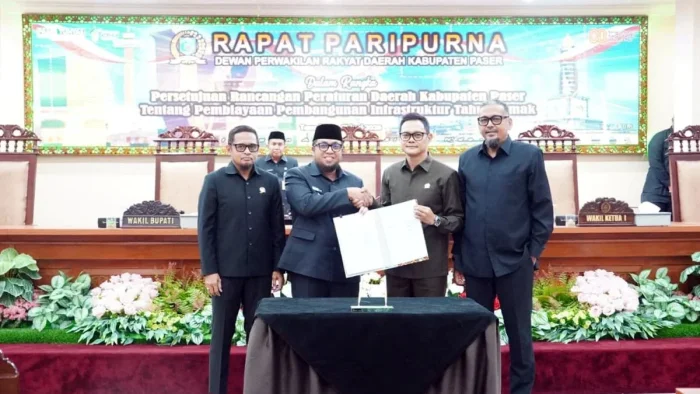 Pemkab dan DPRD Paser Sepakati Raperda Multiyears, Infrastruktur Jalan Tetap Jadi Prioritas Utama