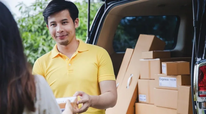 Maxim Luncurkan Layanan Mobil Dengan Barang di Kaltim