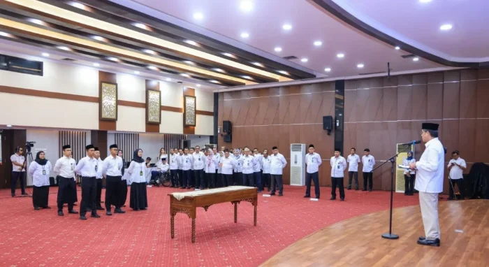Lantik 10 Pejabat, Menaker Tekankan Penguatan K3 dan Tata Kelola yang Akuntabel