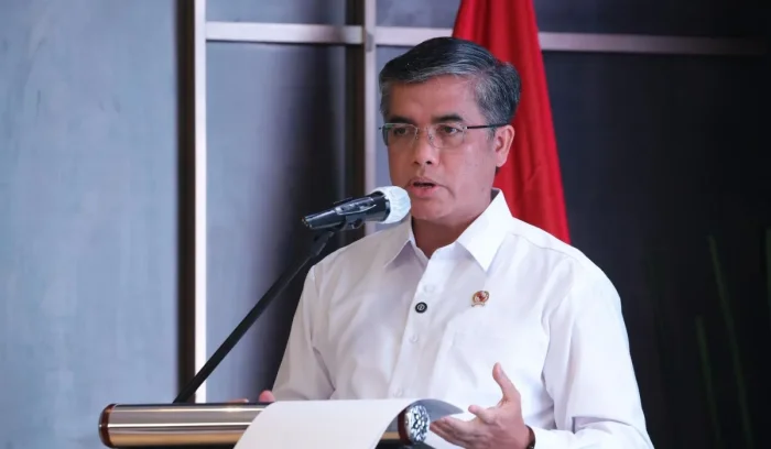 Menaker Yassierli: Jaminan Sosial Ketenagakerjaan Wajib bagi Pekerja Penerima Upah