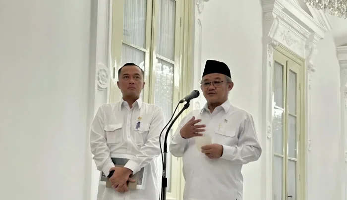 Prabowo Perintahkan Evaluasi Buku Ajar, Mendikdasmen Bentuk Tim Khusus