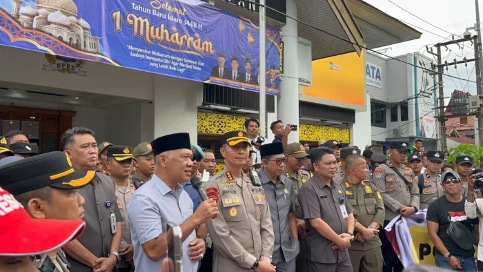 Tolak Diwakili, Mahasiswa Desak Ketua DPRD dan Wali Kota Balikpapan Temui Massa Aksi