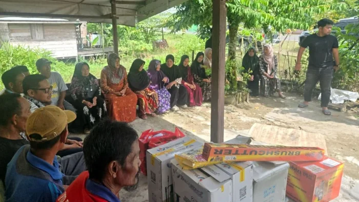 Wakil Ketua DPRD Kabupaten Paser, Zulkifli Kaharudin, menyerap aspirasi masyarakat (reses) yang dilaksanakan di sejumlah desa di Tanah Grogot pada 8–13 Juni 2026. Foto: BorneoFlash/IST