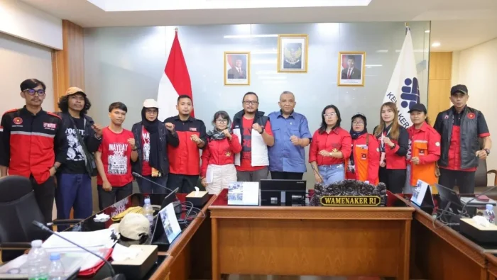 Terima Aspirasi KPBI, Kemnaker Siap Tindak Lanjuti Aduan PHK