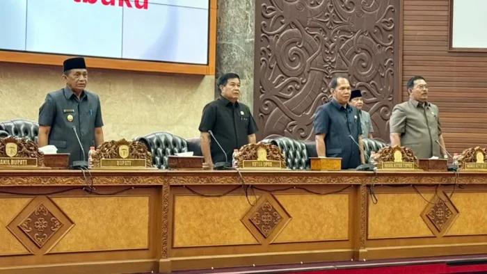 Rapat Paripurna penyampaian Nota Penjelasan Raperda tentang Pertanggungjawaban Pelaksanaan APBD Tahun Anggaran 2025, pada Senin (15/6/2026). Foto: HO/Diskominfo Kubar