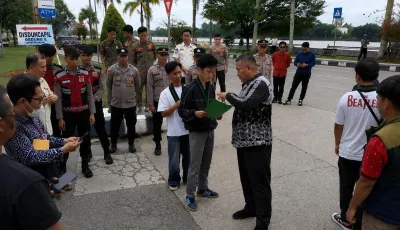 HMI Kepung Kantor Bupati dan DPRD Kukar, Tuntut Pemkab Perjuangkan Hak Keuangan Daerah