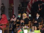 Suasana Upacara HUT 64 Tahun Pemerintah Provinsi Kalimantan Timur