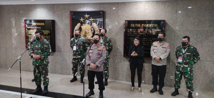 Kapolri Jenderal Listyo Sigit usai Rapim TNI-Polri di Rupatama Mabes Polri, Jakarta, Senin (15/2/2021).