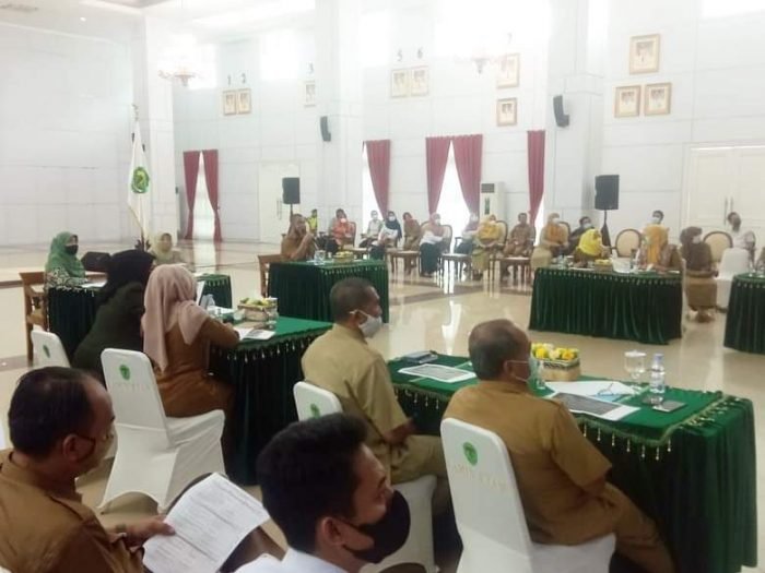 Rapat koordinasi dihadiri Ketua TP PKK Kaltim Hj Norbaiti Isran Noor dan Wakil Ketua TP PKK Kaltim Hj Erni Makmur Hadi Mulyadi. Foto : HO/humasprovkaltim. Rapat koordinasi dihadiri Ketua TP PKK Kaltim Hj Norbaiti Isran Noor dan Wakil Ketua TP PKK Kaltim Hj Erni Makmur Hadi Mulyadi. Foto : HO/humasprovkaltim.