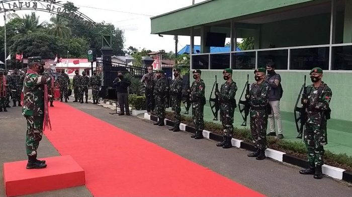 Pangdam VI Mulawarman Mayjen TNI Heri Wiranto saat melakukan kunjungan kerja di wilayah Kabupaten Kutai Barat