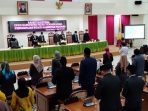 Dewan Perwakilan Rakyat Daerah Kabupaten Paser gelar 2 Paripurna terkait penyampaian Pidato pertama Bupati dan Persetujuan DPRD Paser terhadap hibah Aset Pemerintah Kabupaten Paser ke Desa-Desa di Kabupaten Paser senilai 10 Miliar lebih. Foto : BorneoFlash.com/ Fitriani.