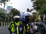 Petugas Satlantas Polresta Balikpapan yang di telah dilengkapi Camera record di helm