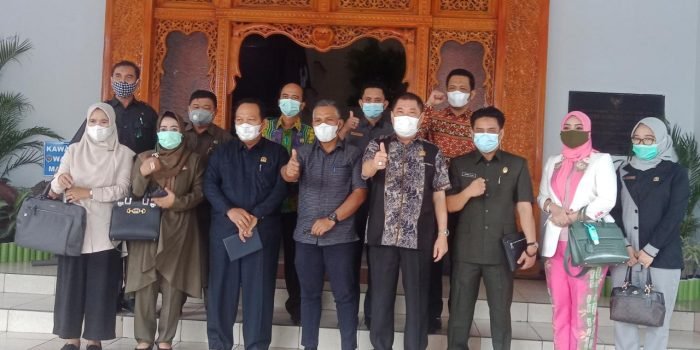 DPRD Komisi I Kabupaten Tabalong Kalsel, Sambangi DPRD Kota Balikpapan