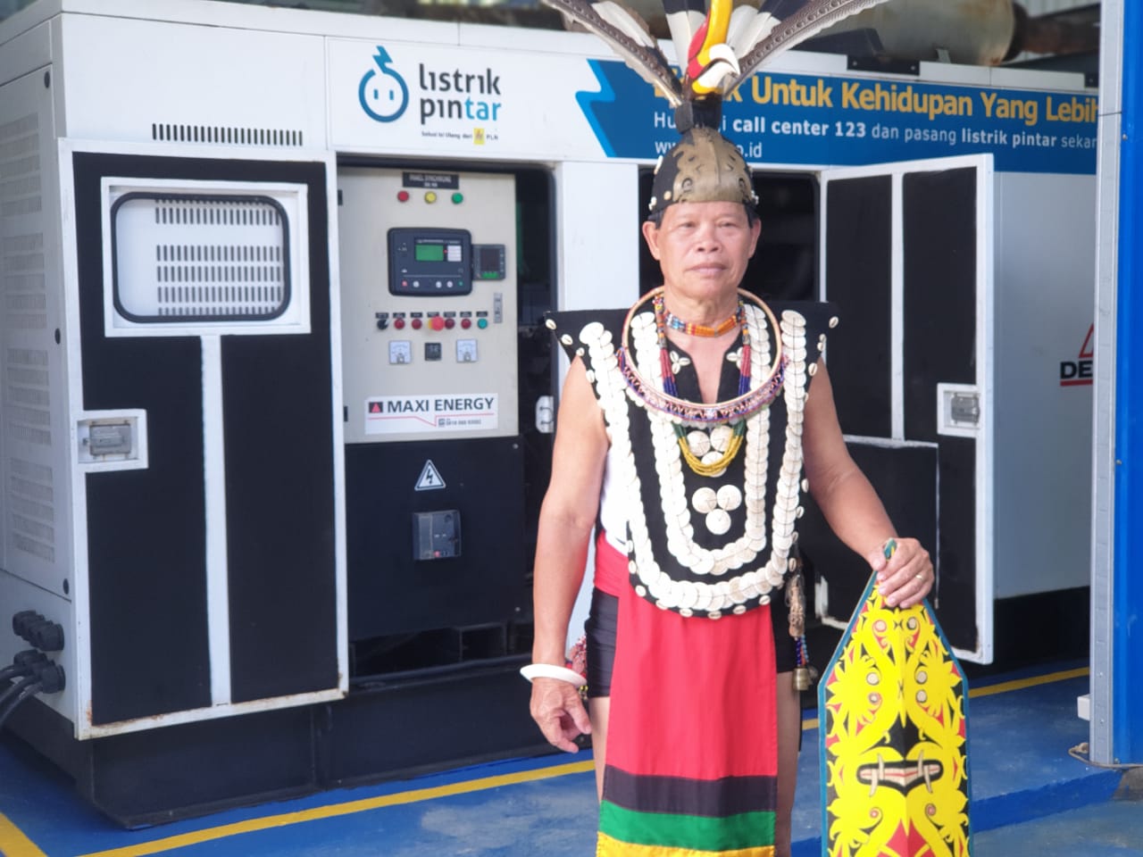 Komitmen PLN untuk membawa terang hingga ke seluruh pelosok desa di Kalimantan Utara belum usai. Saat ini terdapat 5 proyek listrik pedesaan yang tengah digarap pada tahun 2021