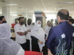 Wakil Bupati (Wabup) Paser Hj. Syarifah Masitah Assegaf lakukan Sidak di Kantor Dinas Pendidikan dan Kebudayaan (Disdikbud) Kabupaten Paser.