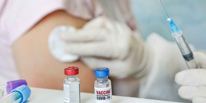 MUI Tetapkan Vaksin AstraZeneca Mubah digunakan