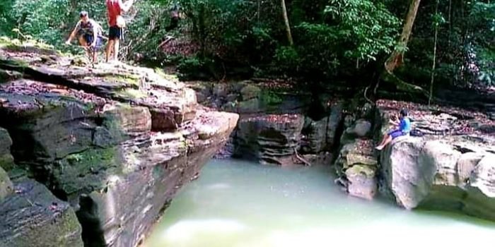 Potensi Baru Objek Wisata Alam di Kabupaten Paser, Air Terjun Swan Slutung Muara Komam 